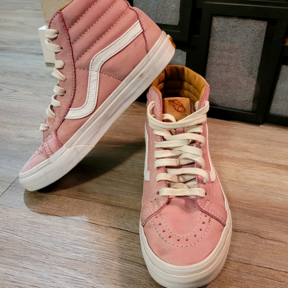 Pink Vans high tops unisex